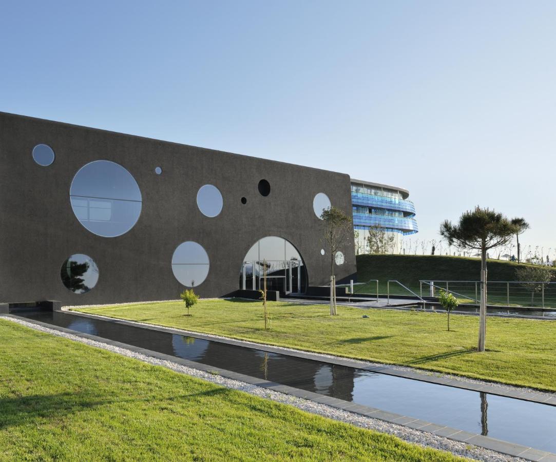 Falkensteiner Hotel & Spa Iadera Petrcane Exterior foto The building of the university library