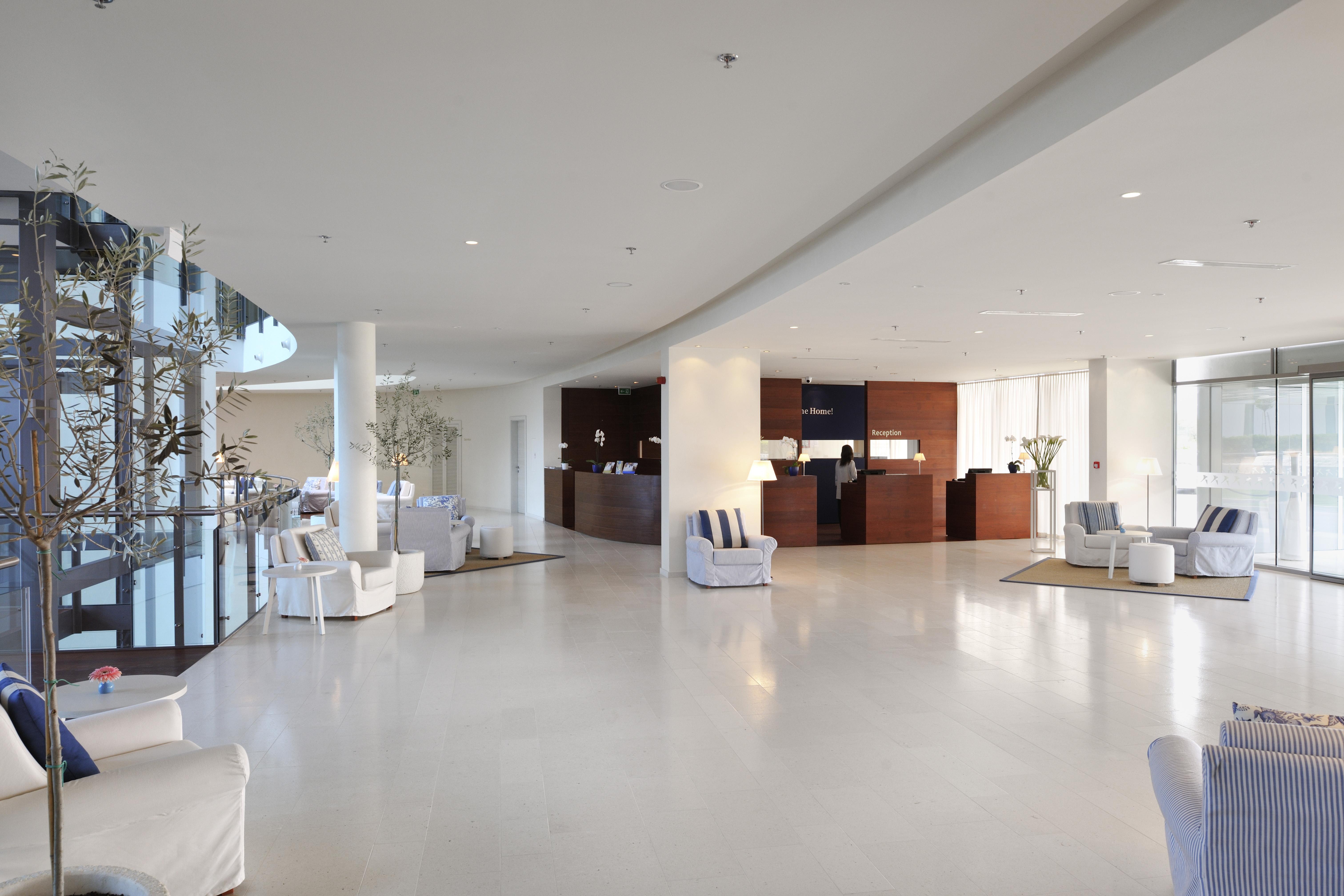 Falkensteiner Hotel & Spa Iadera Petrcane Exterior foto The lobby of the hotel